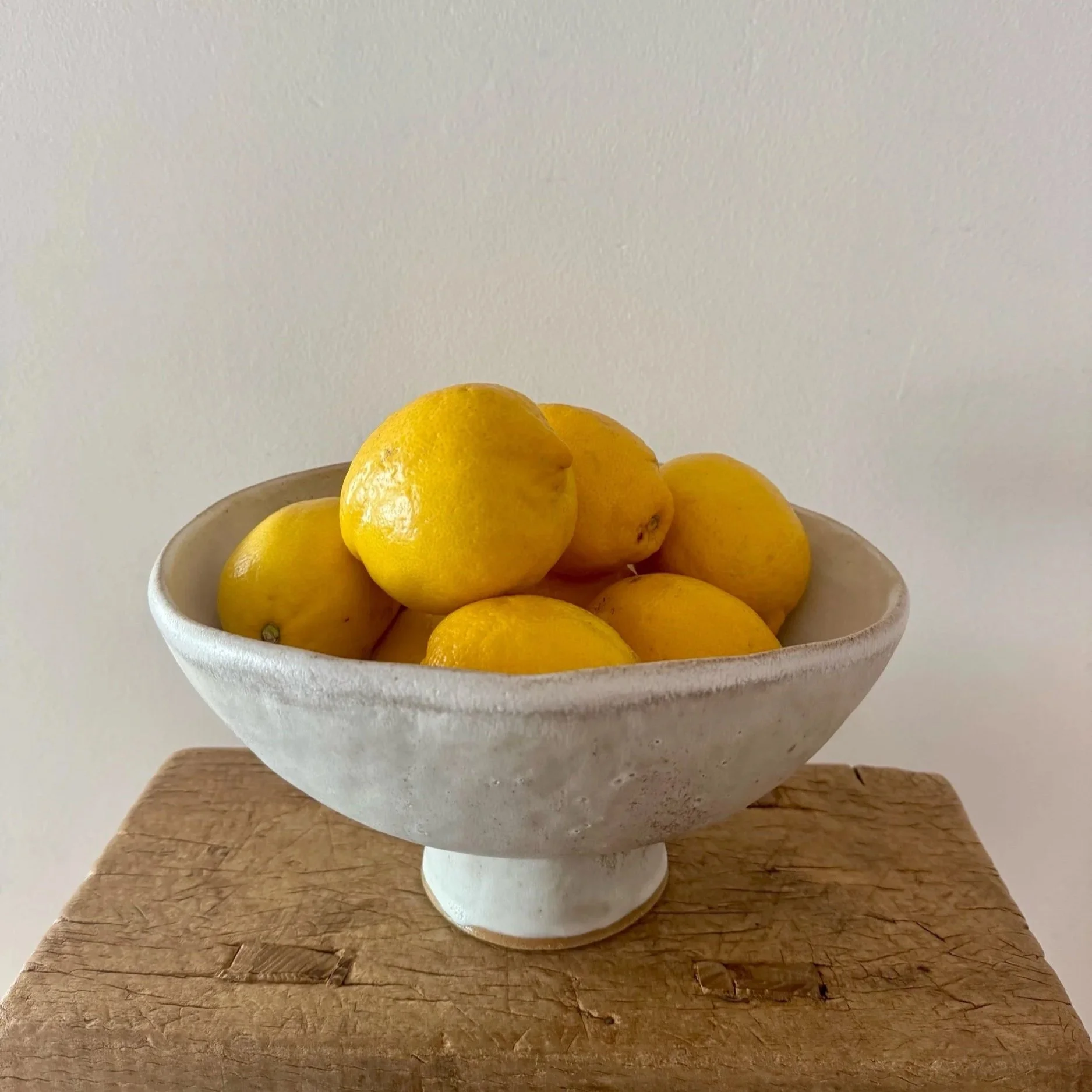 Splendid Pedestal/Compote Bowl - Perfect as a Fruit Bowl, Serving Bowl or Statement Piece