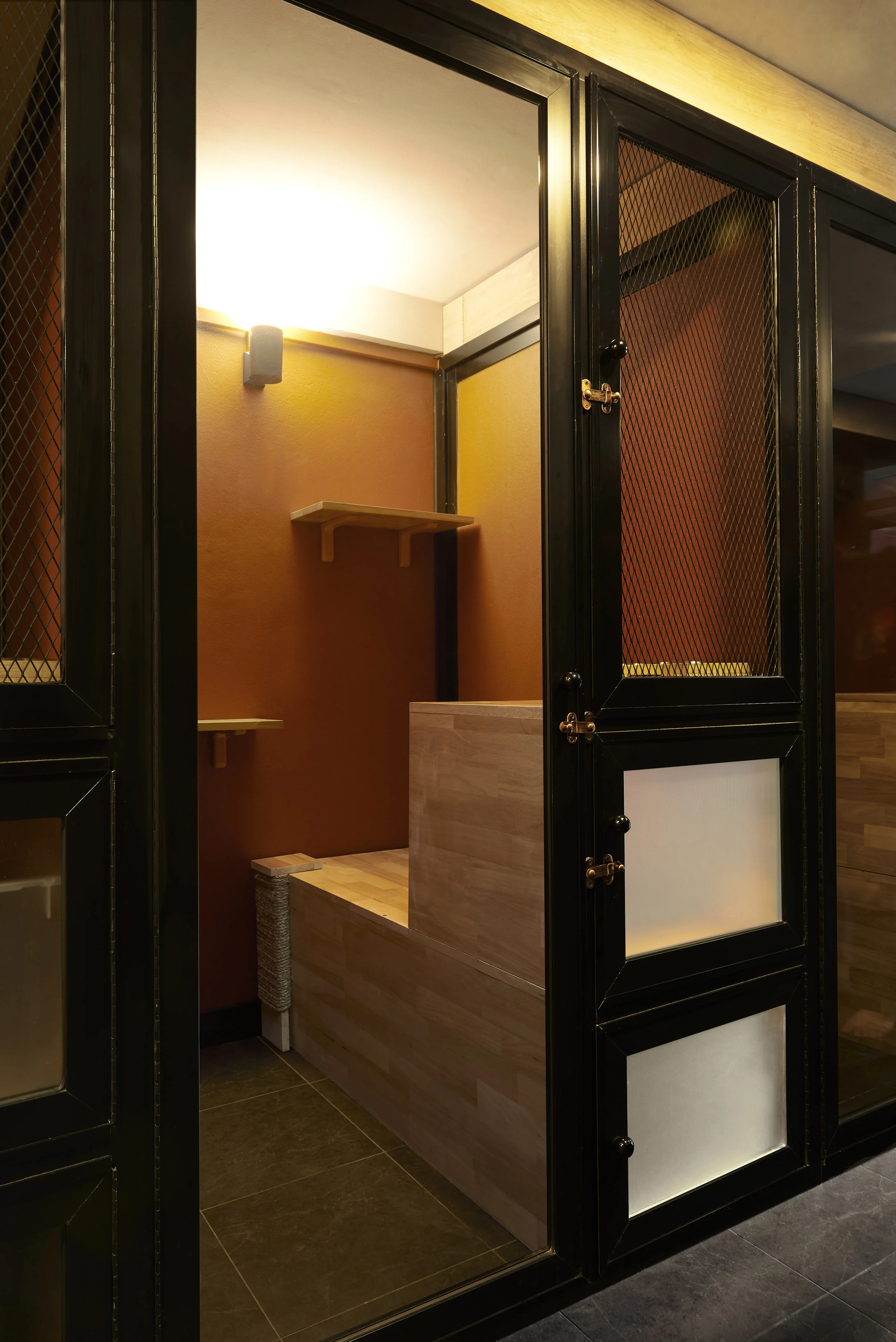 Mama Standard Room.jpg