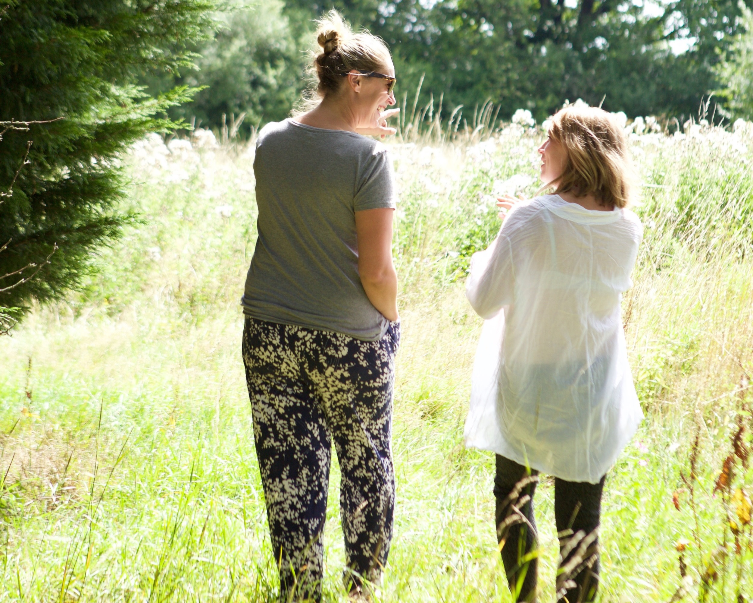 people%2Bwalking%2B-%2Bout%2Bdoor%2Bcoach%2B-%2Blife%2Bcoach%2Bkent%2B-%2Bwalk%2Band%2Btalk%2B-%2Bnature%2Bconnection%2B-%2Bmindful%2Bwalking%2B-%2Bwellbeing%2Bcoach%2B-%2Bedenbridge%2B-%2Bsevenoaks%2B-%2Btansy%2Bjane%2Bdowman%2B-%2Bher%2Bshining%2Blight%2B-%2Bforest%2Bbathing%2B-.jpg