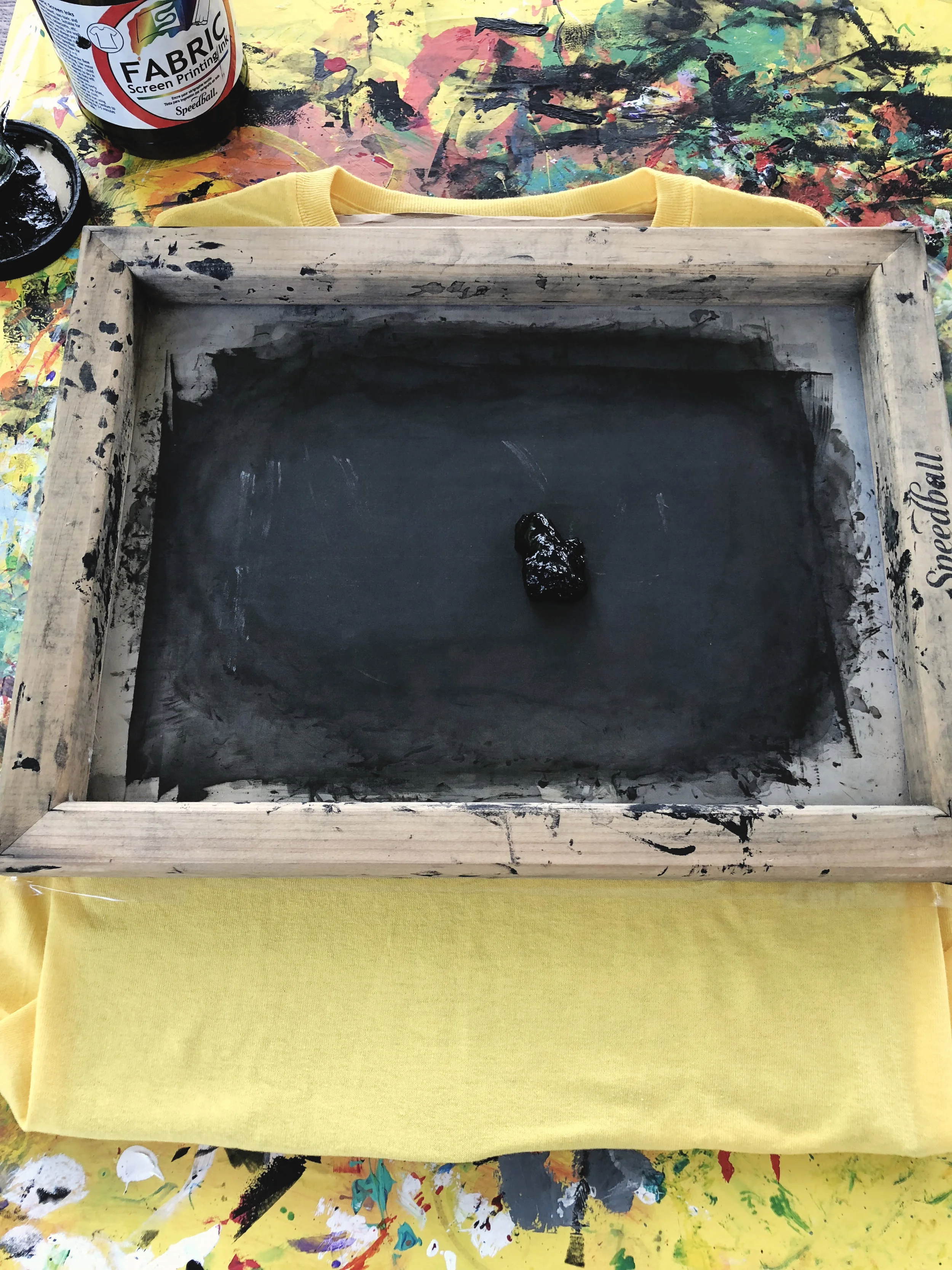 Dab of screen printing ink on silkscreen