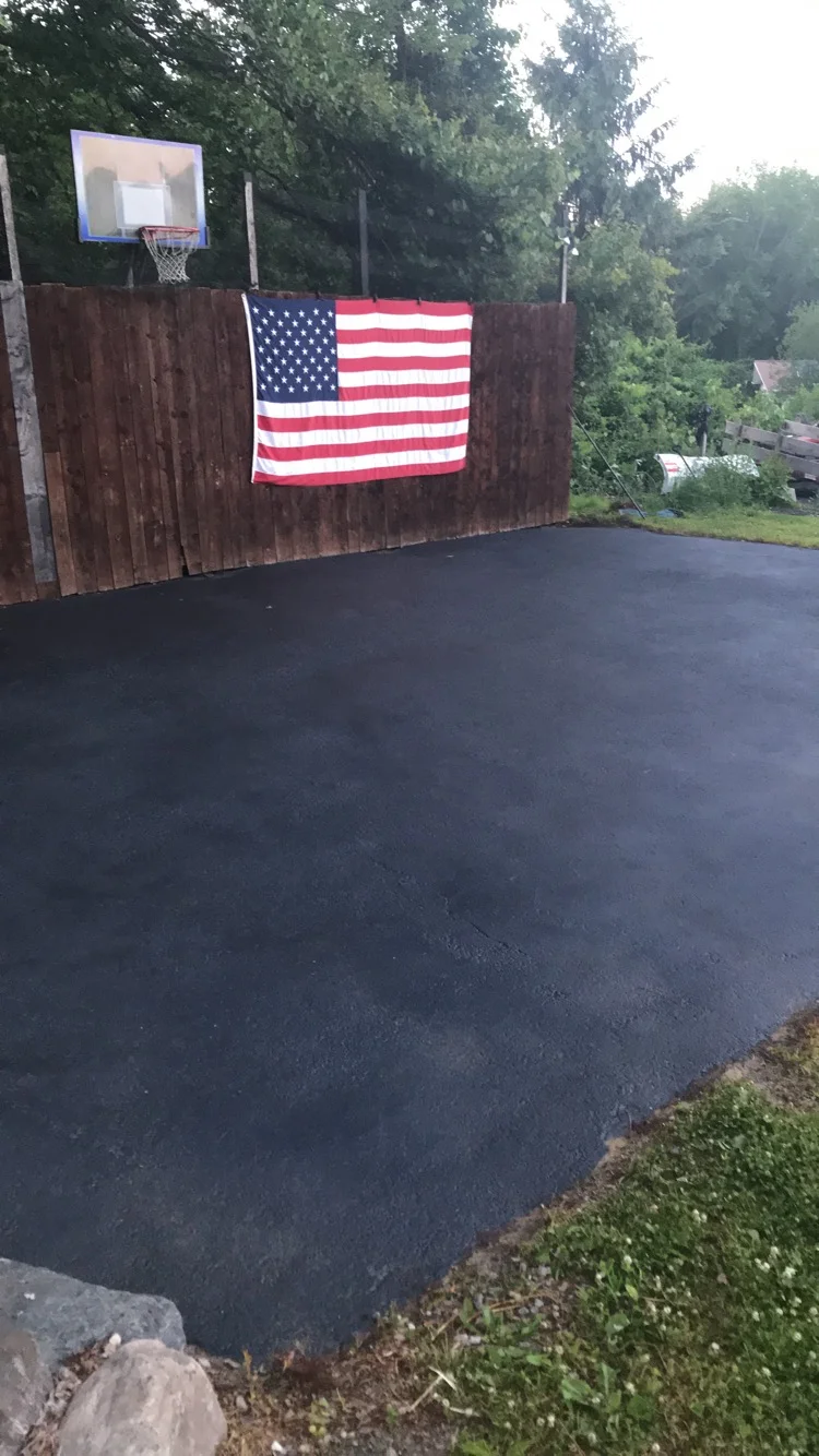 Seal King Sealcoating Bethel Asphalt Driveway Repair