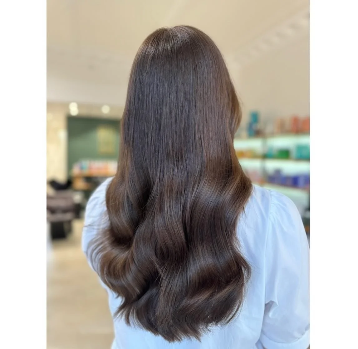 Fra blond til m&oslash;rk🥹 
vi er vilde med det🤩🤎

#hc&oslash;rstedsvej48b #hcorstedsvej48b #niveaufris&oslash;r #niveaufrisor #blondtobrown🤎 #hairgoals🔥