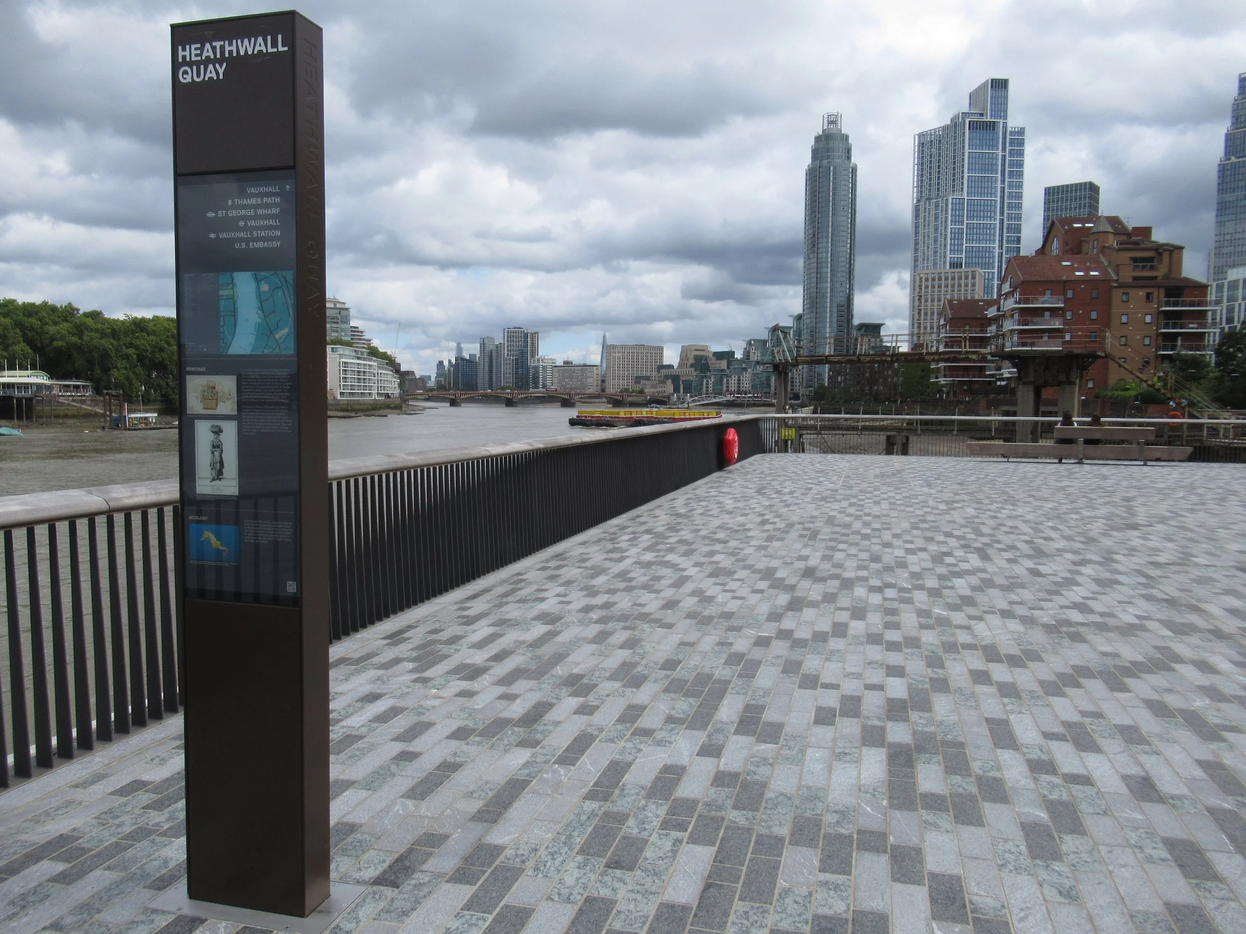 Heathwall Quay looking east