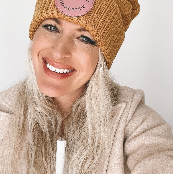 Sisstrevolution Keep Me Bundled Knit Scarf