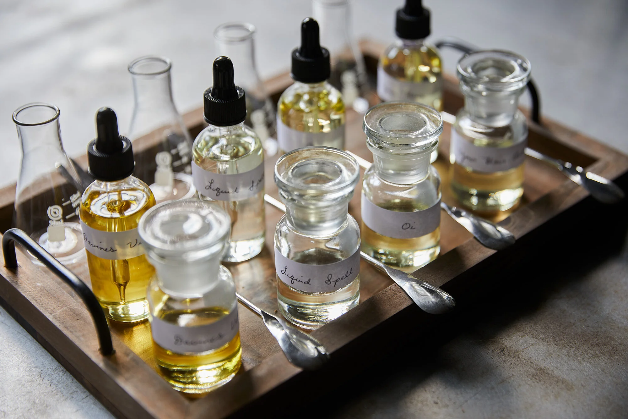 DAVINES1951.jpg