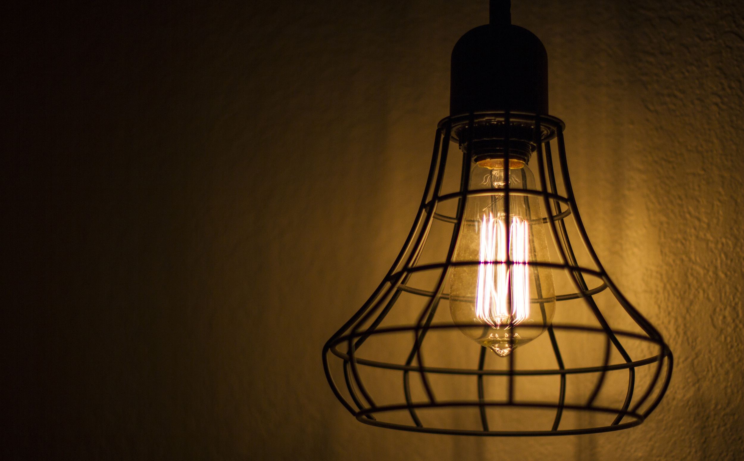 industrial-lighting.png