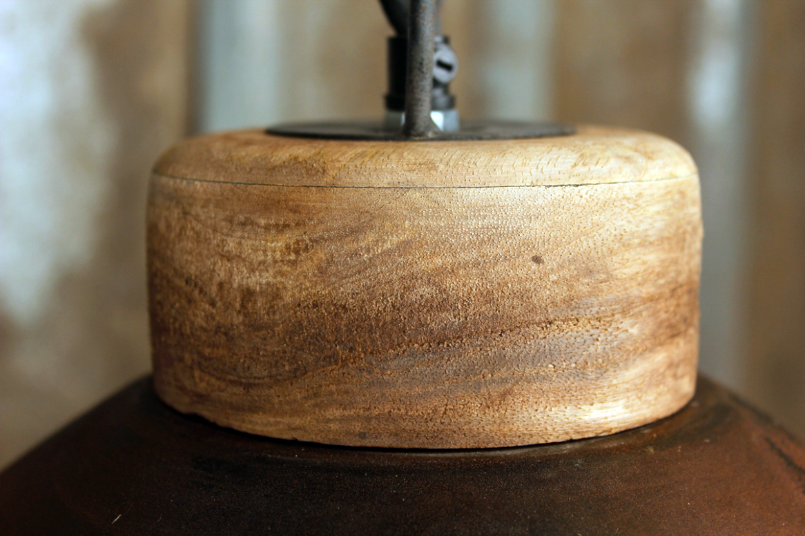 wood-detail.png