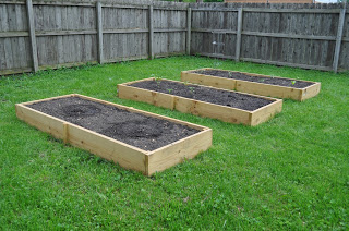 Simple DIY Garden Boxes