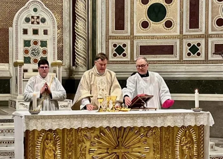 Anglican Freemason Scandal Rocks Rome
