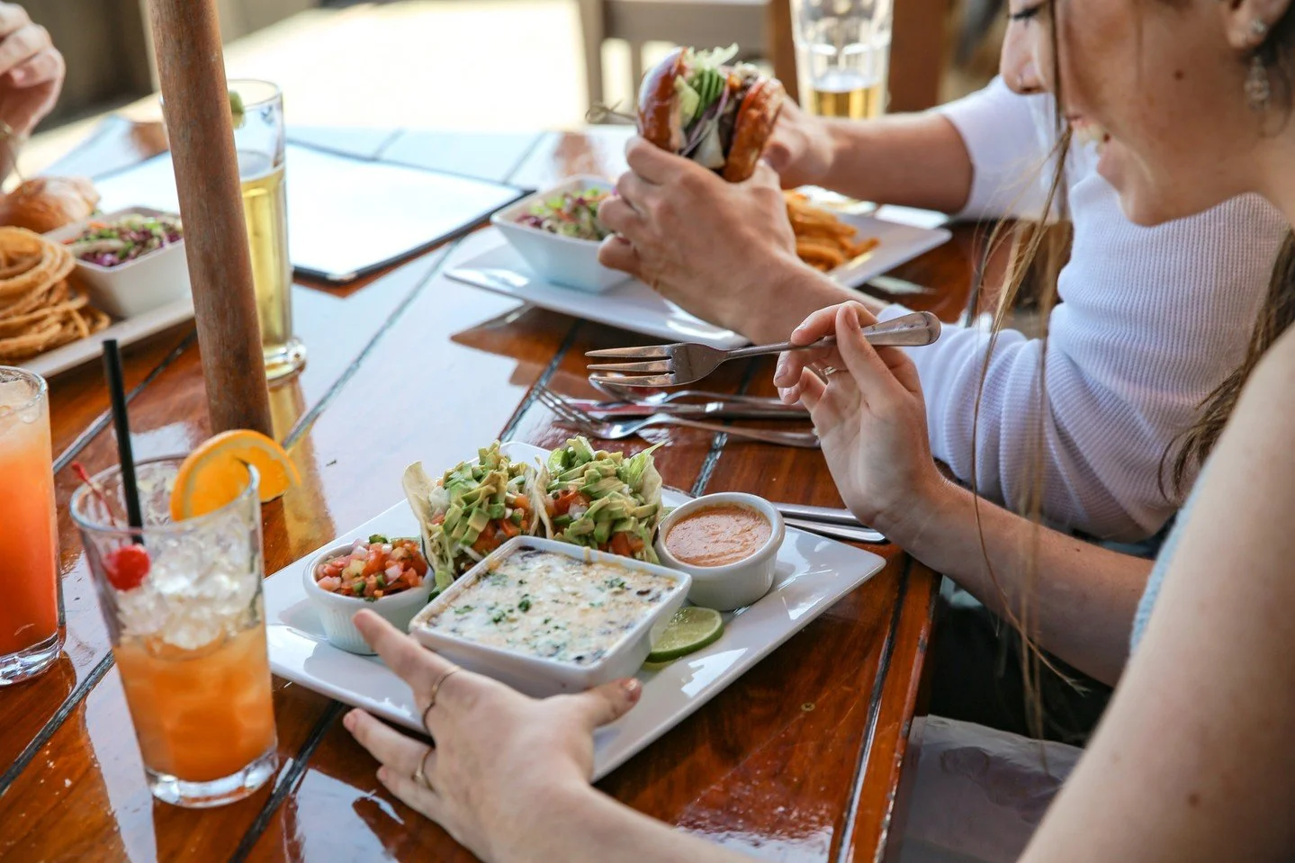 Moonstone Beach Bar x Grill 🤝 Weekends

Come join us on our spacious outdoor patio with a view that is hard to beat 🌴 🌊

Bring your friends &amp; family for a fresh spread of flavors that will bring a smile to every face 😋