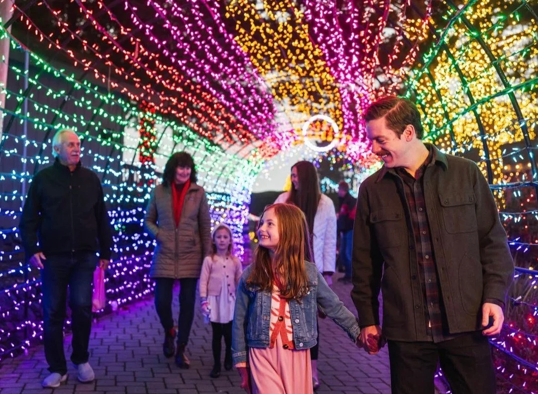 Heading to the Cambria Christmas Market? Make Moonstone Beach Bar x Grill part of your holiday tradition! 🎄

Warm up with fresh coastal bites and ocean views, the perfect pairing for festive lights, Santa visits, and holiday cheer ❄️ ☃️

📍Cambria C