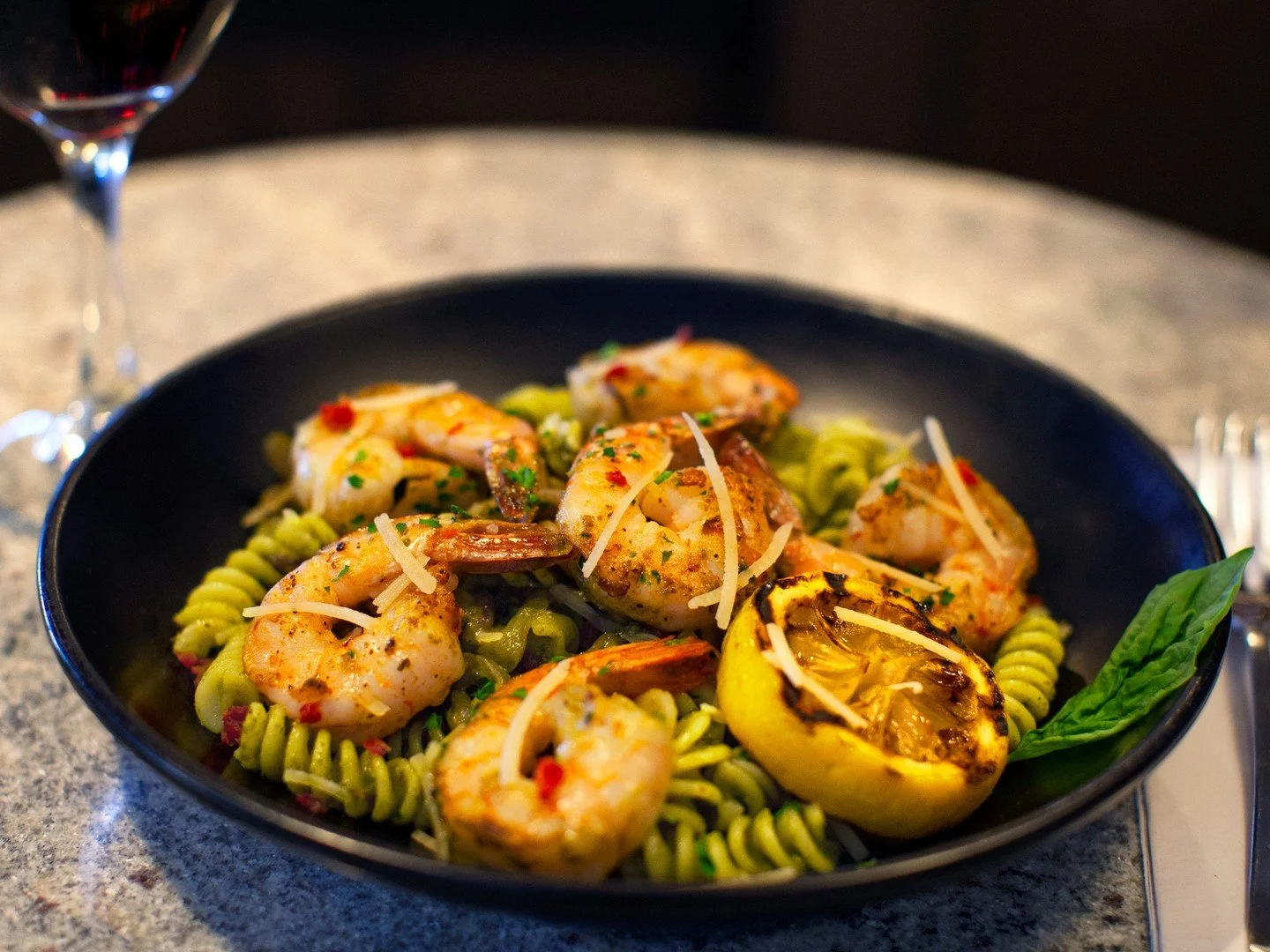 Your dinner plans? Handled ✔️

Join us for our fan-favorite Pesto Shrimp Pasta with creamy cashew pesto, sun-dried tomatoes, and saut&eacute;ed shrimp deliciousness 🤌💚

The best way to start off 2026 🎉 🥳
