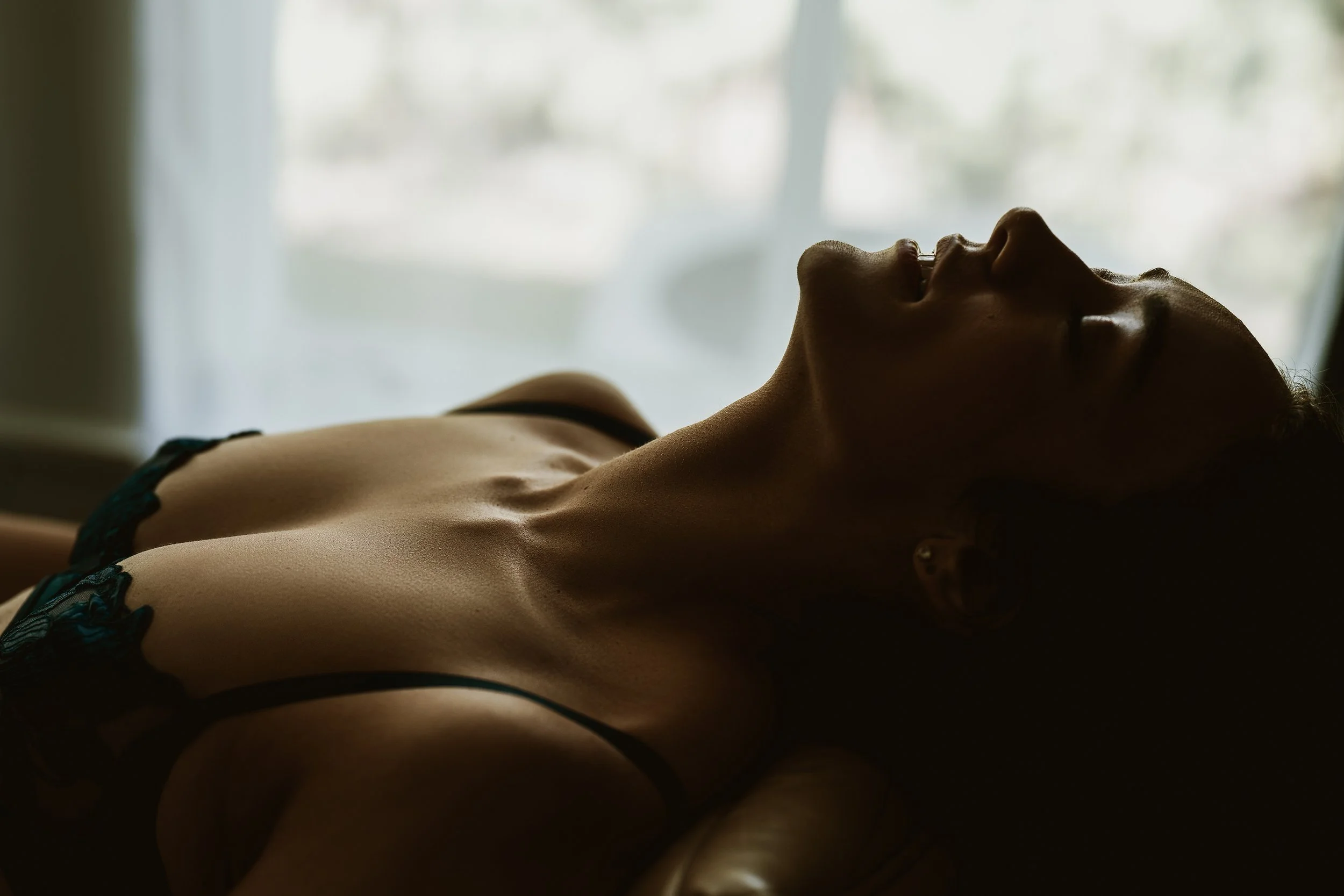 sensual-black-lingerie-boudoir-session-austin.jpg