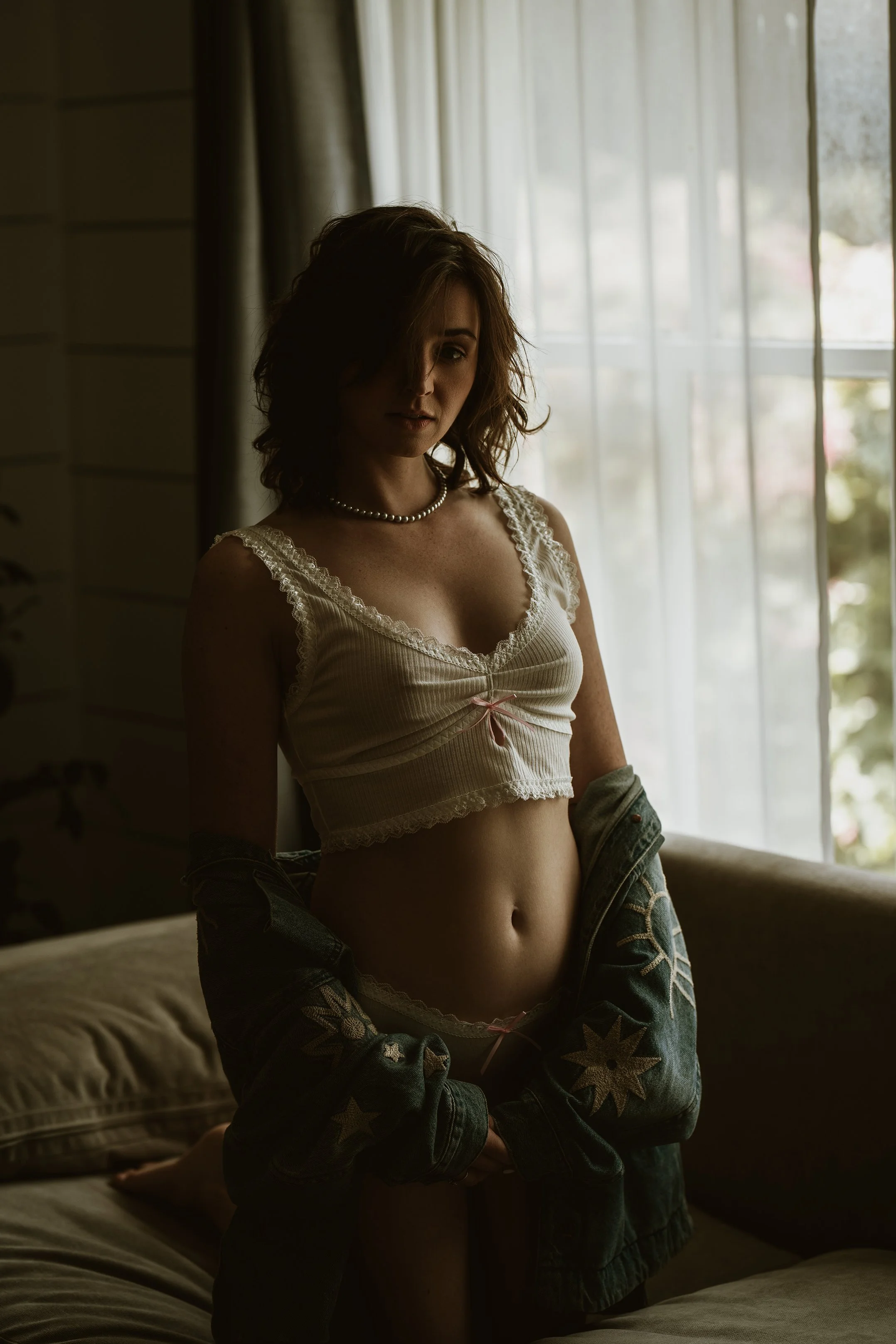 elegant-fine-art-boudoir-portrait.jpg