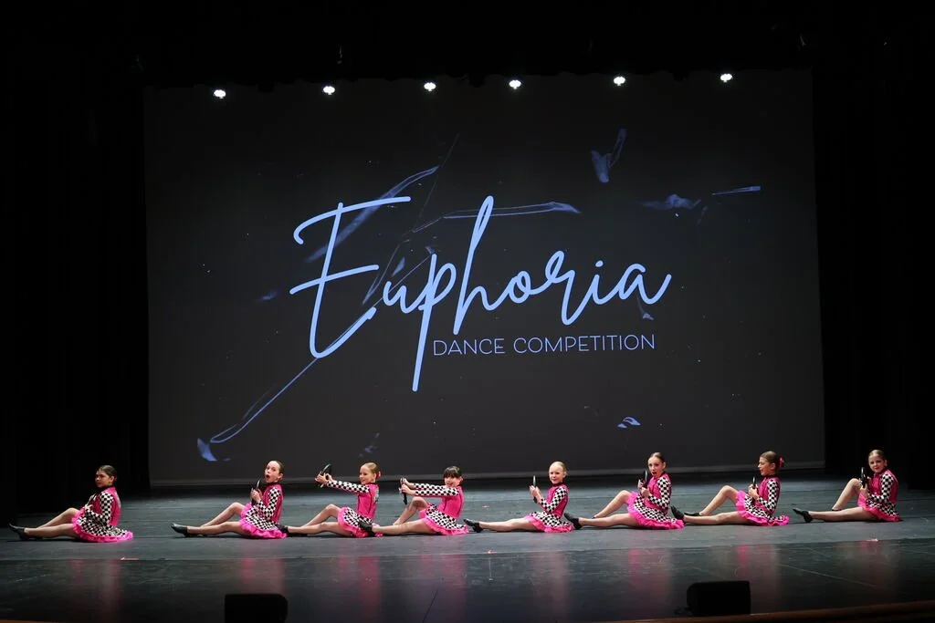 If lost, please return to the dance floor. 💞🏁🥰 #dancefriendsarethebestfriends