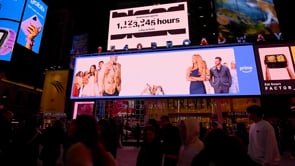 Bland Digital Board Times Square