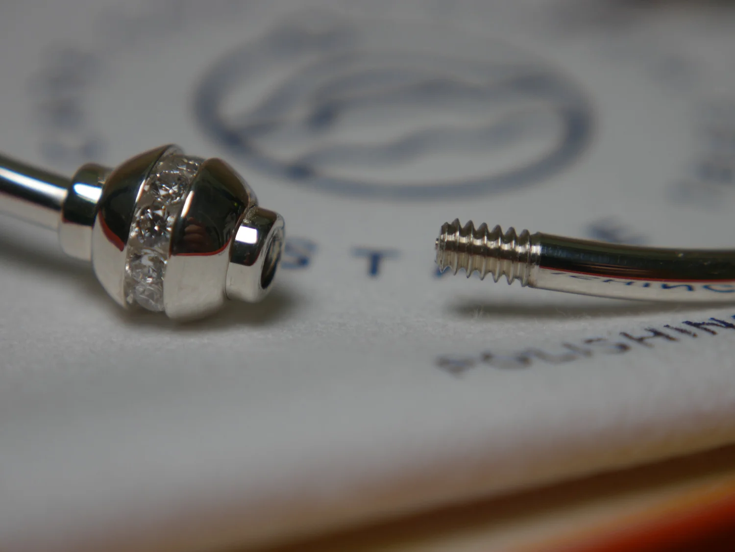 CODY LargeSpike Arrow Head Ball＆ネックレス 14ky and Sterling Silver Cape Cod Swirl Ball by LeStage