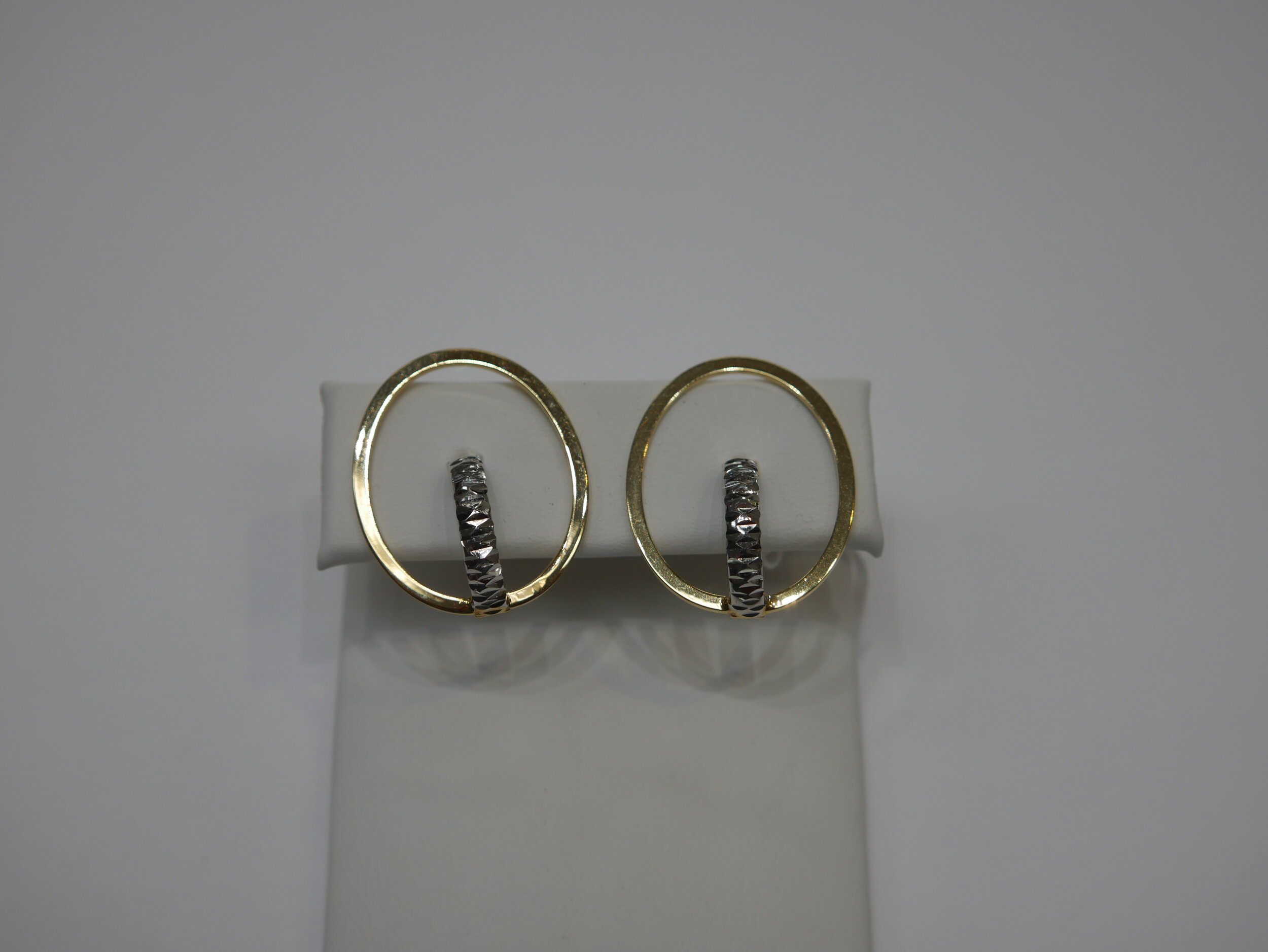 14 karat Two Tone Earrings