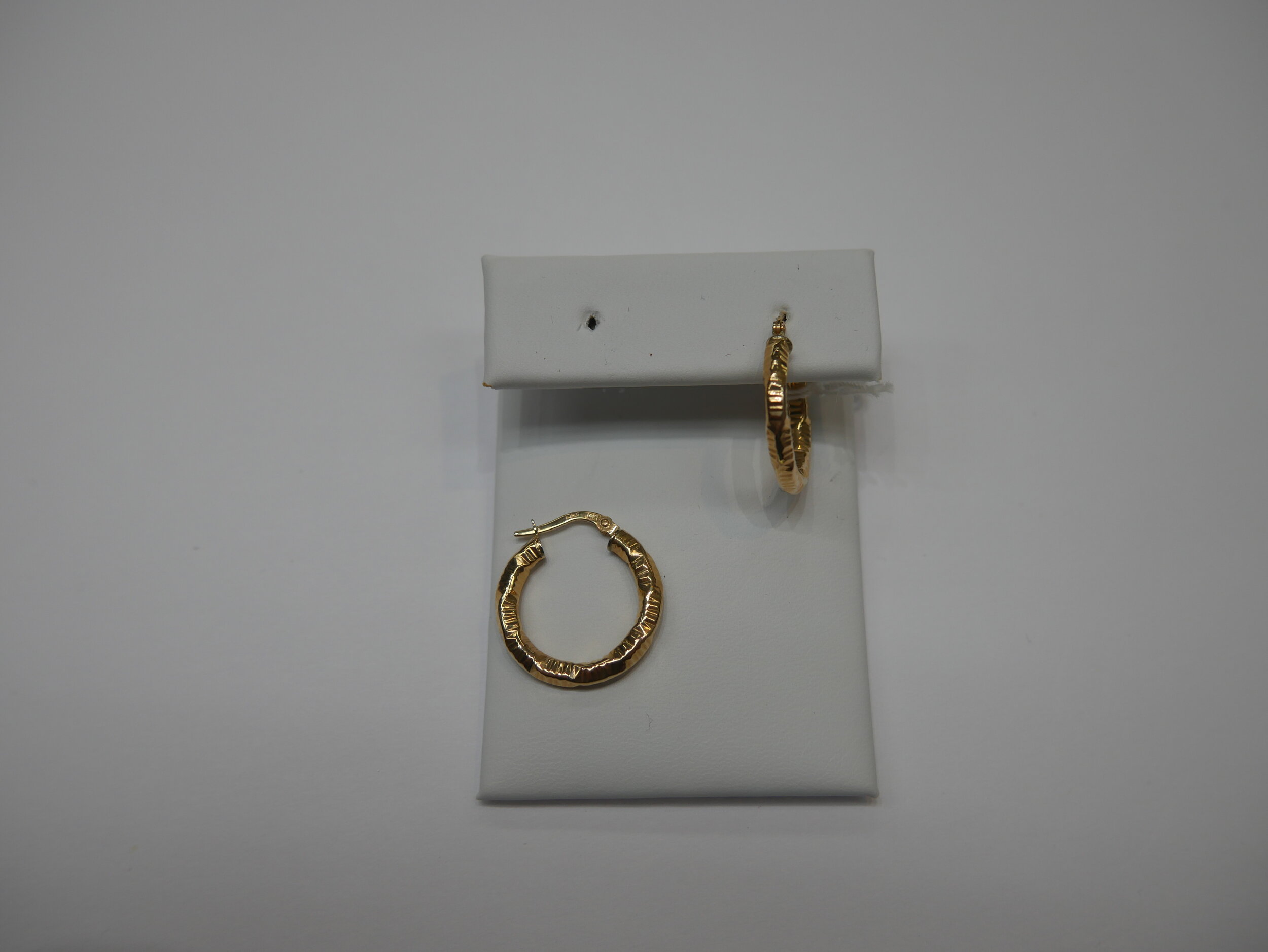 14 karat Yellow Gold Hoop Earrings