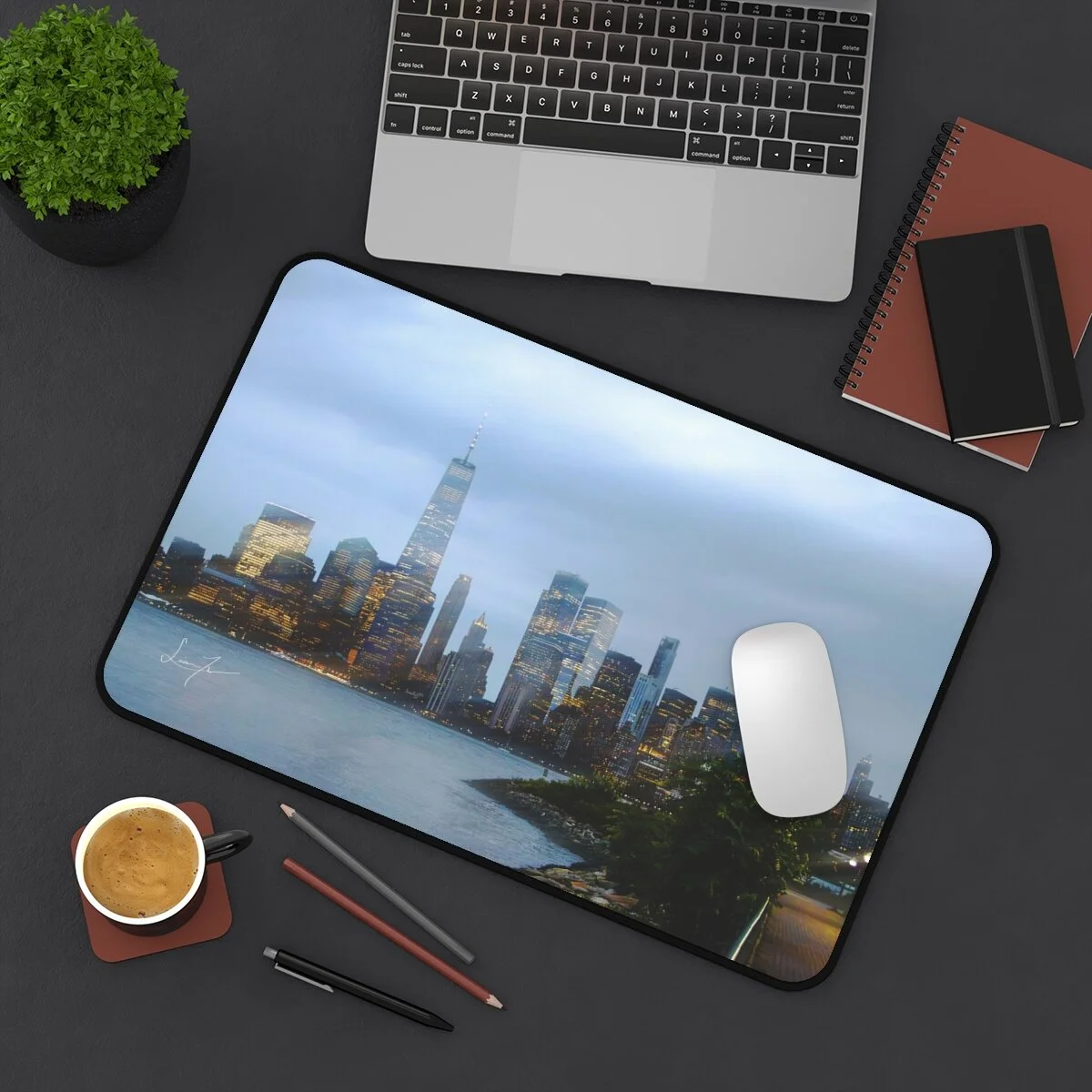 81759e6d78da5265c7227e7c2005498e