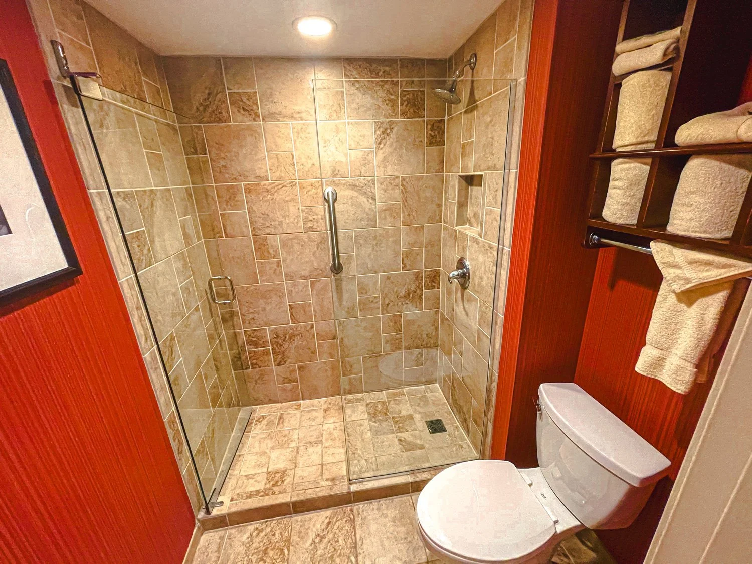 BestWesternWhiteBearLake-Bathroom.jpg