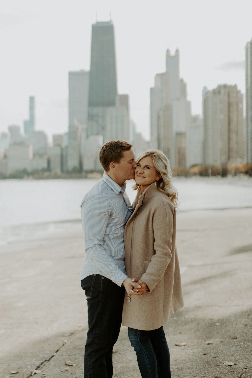Chicago winter engagement photo session. 