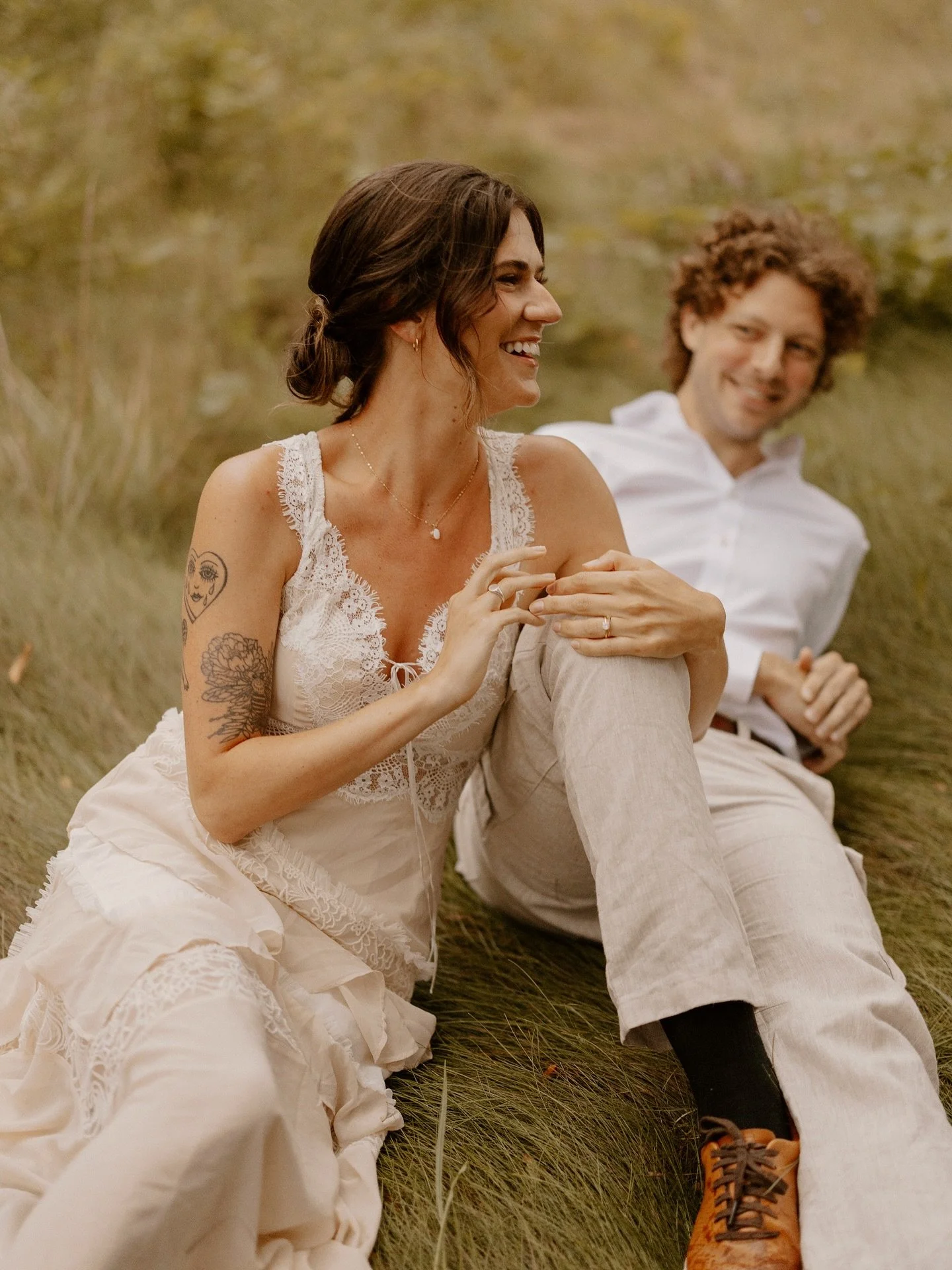 summer romance with Eddy + Shannon 🍃

hair and makeup by the undeniably talented @debpetrielli