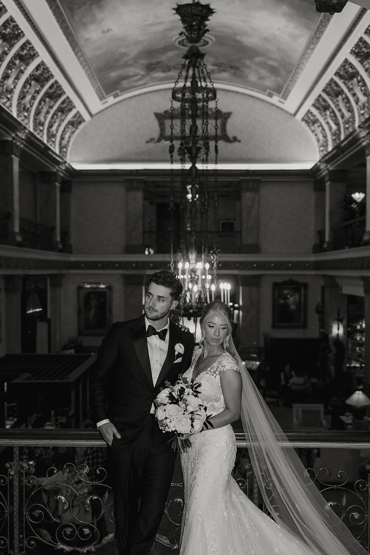 pfister-hotel-wedding-nikki-kate-photography- (58).jpg