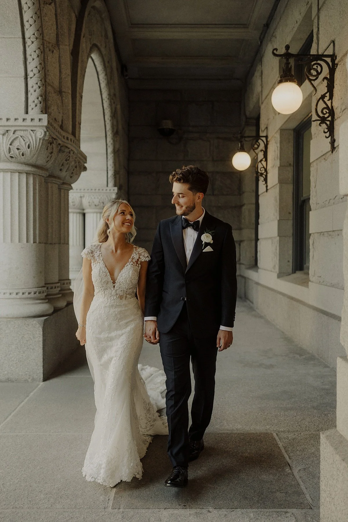 pfister-hotel-wedding-nikki-kate-photography- (53).jpg