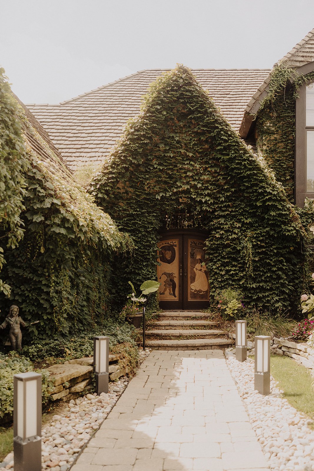 Montebello-Estates-Nikki-Kate-Photography- (2).jpg