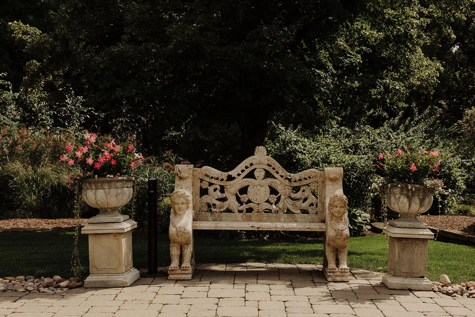 Montebello-Estates-Nikki-Kate-Photography- (4).jpg