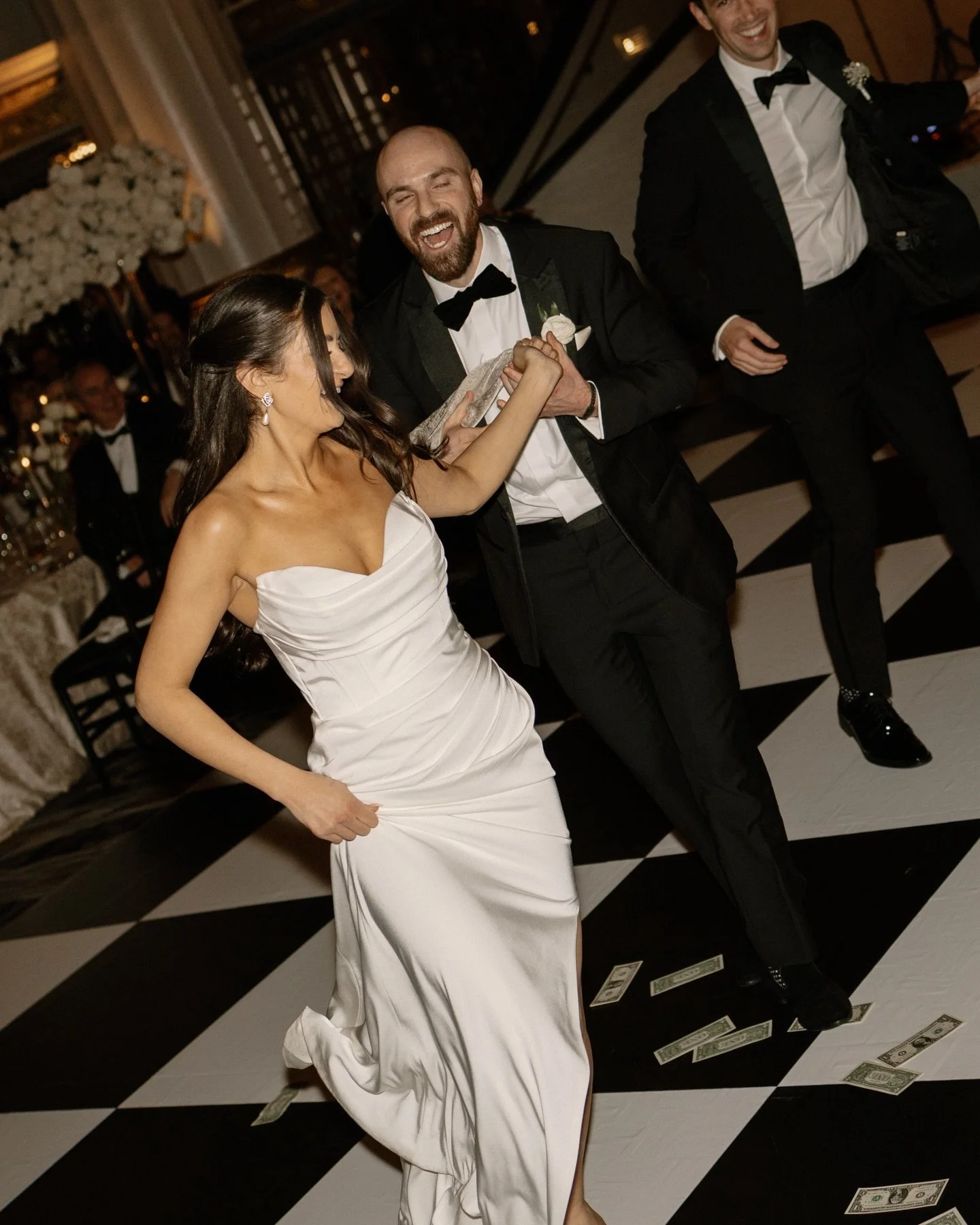 Fell completely in love with everything about this reception setup at @interconchicago for Pamela and Keaton &mdash; candlelit dinners and dimly lit spaces to start the night off, and ending the night with a celebratory money dance, cake being eaten,