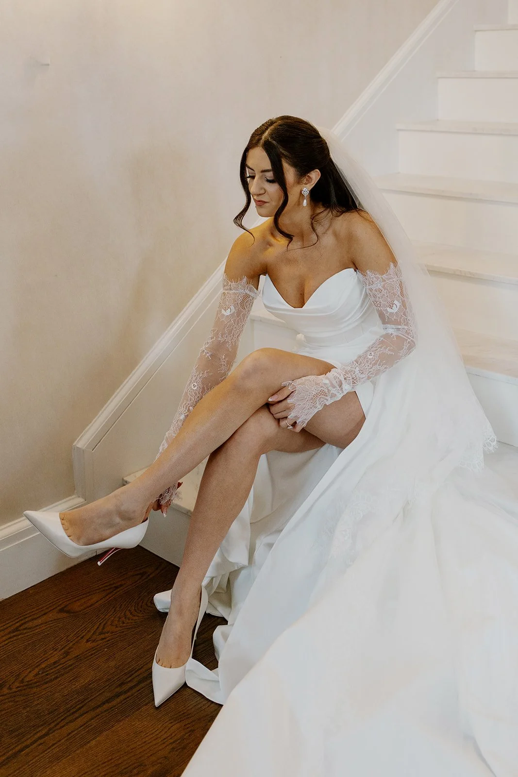 Intercontinental-Chicago-Wedding-Nikki-Kate-Photography- (115).jpg