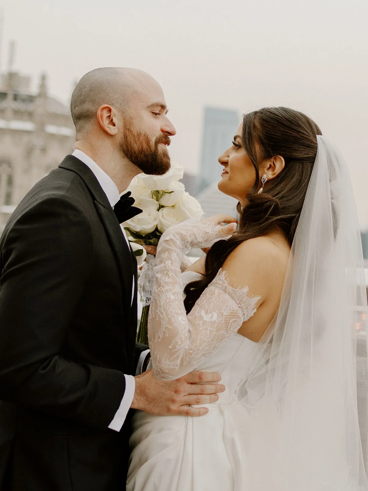 Intercontinental-Chicago-Wedding-Nikki-Kate-Photography- (10).jpg