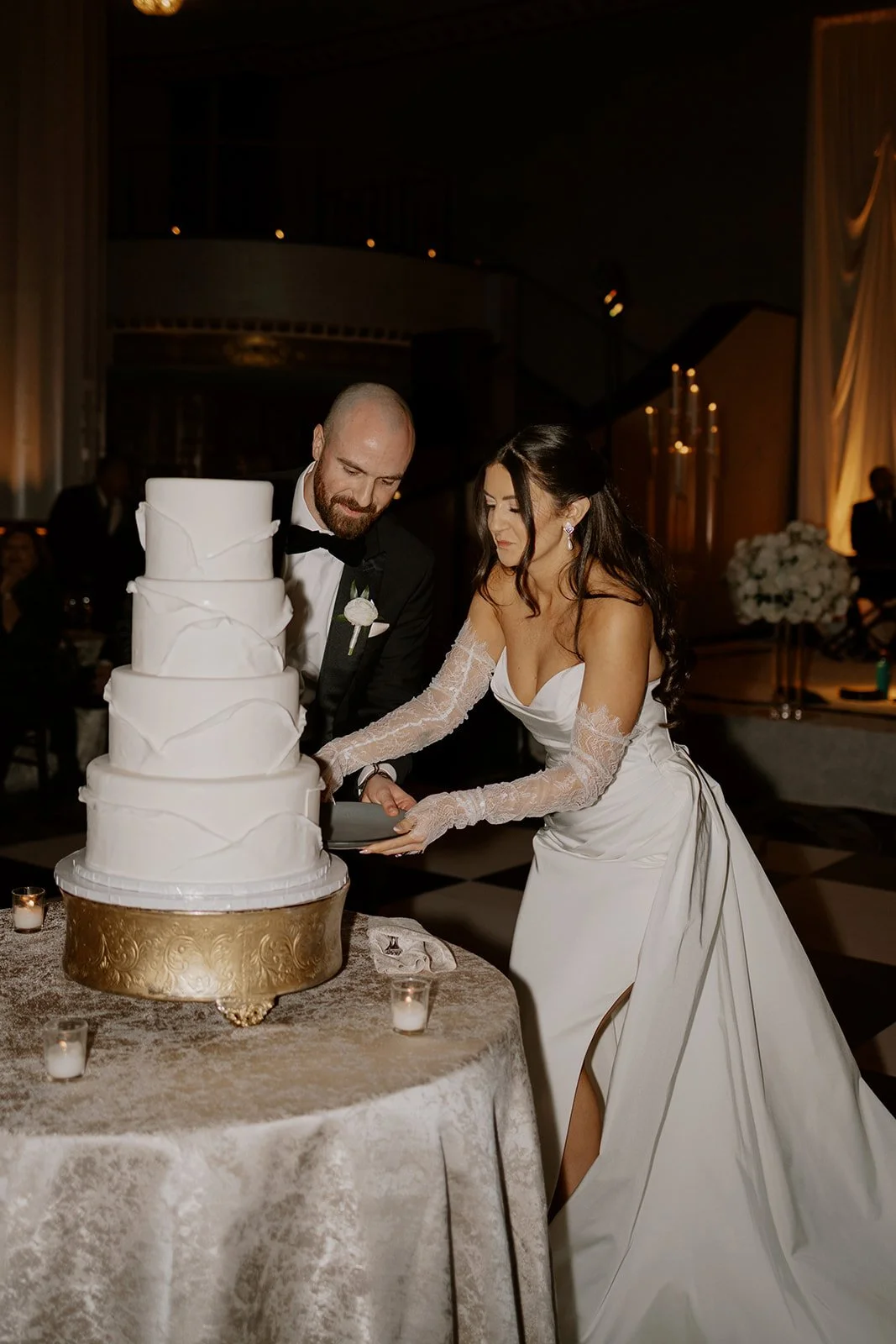 Intercontinental-Chicago-Wedding-Nikki-Kate-Photography- (20).jpg