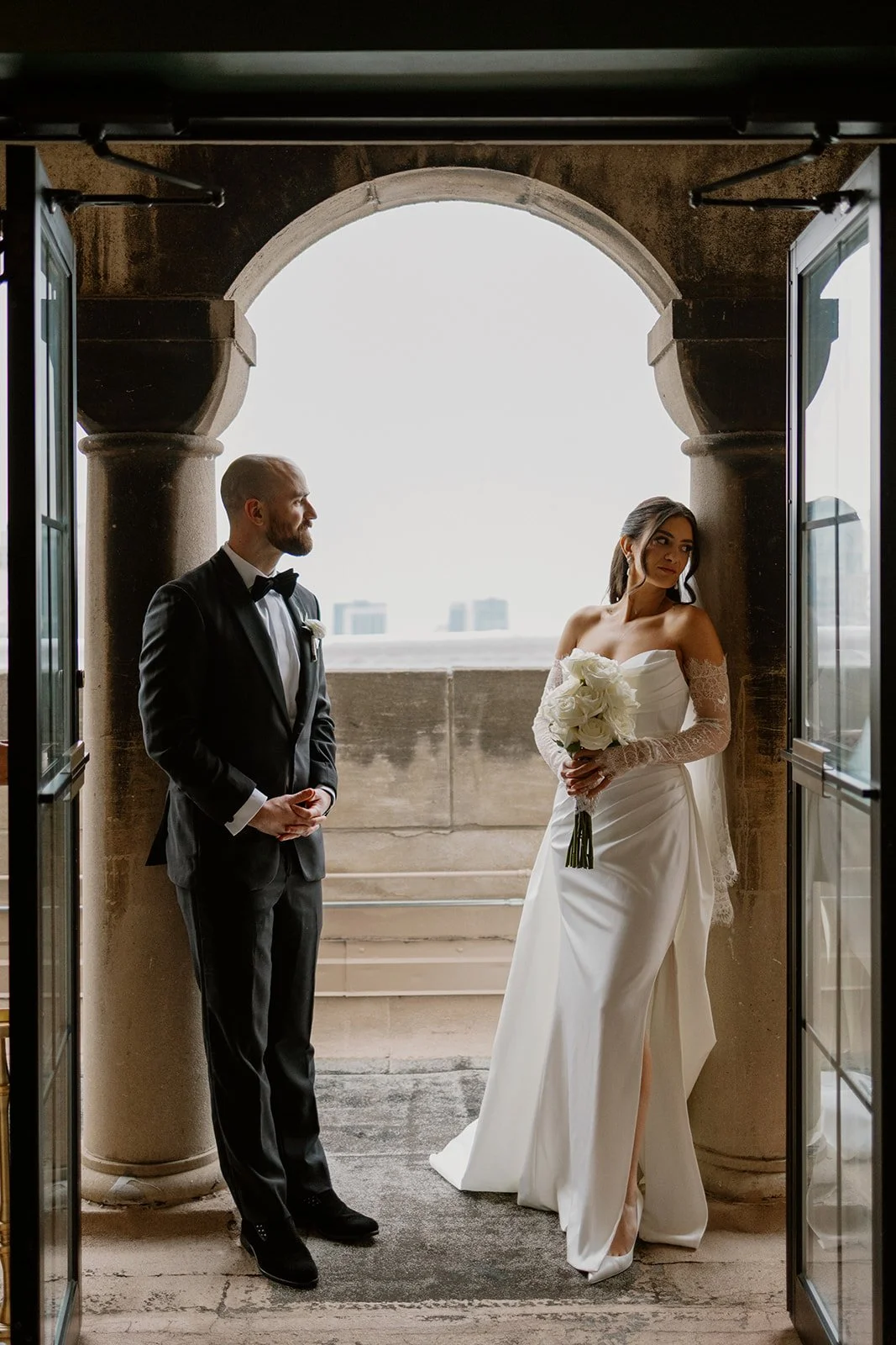 Intercontinental-Chicago-Wedding-Nikki-Kate-Photography- (43).jpg