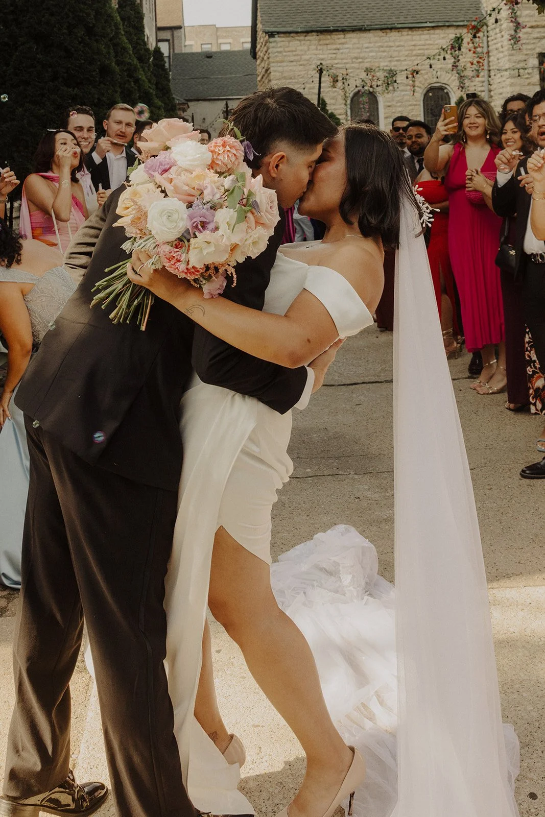 ovation-chicago-wedding-nikki-kate-photography- (6).jpg
