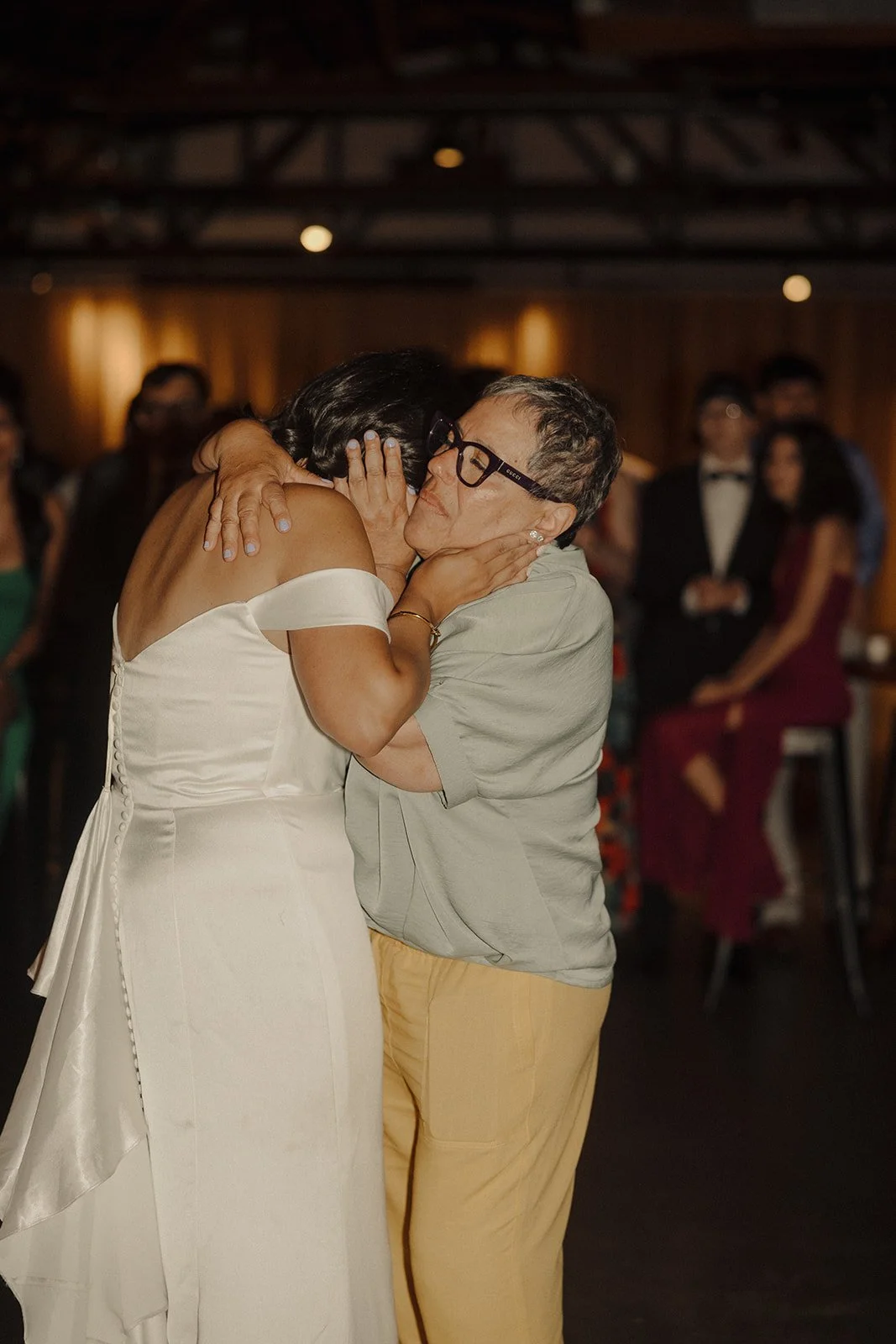 ovation-chicago-wedding-nikki-kate-photography- (17).jpg