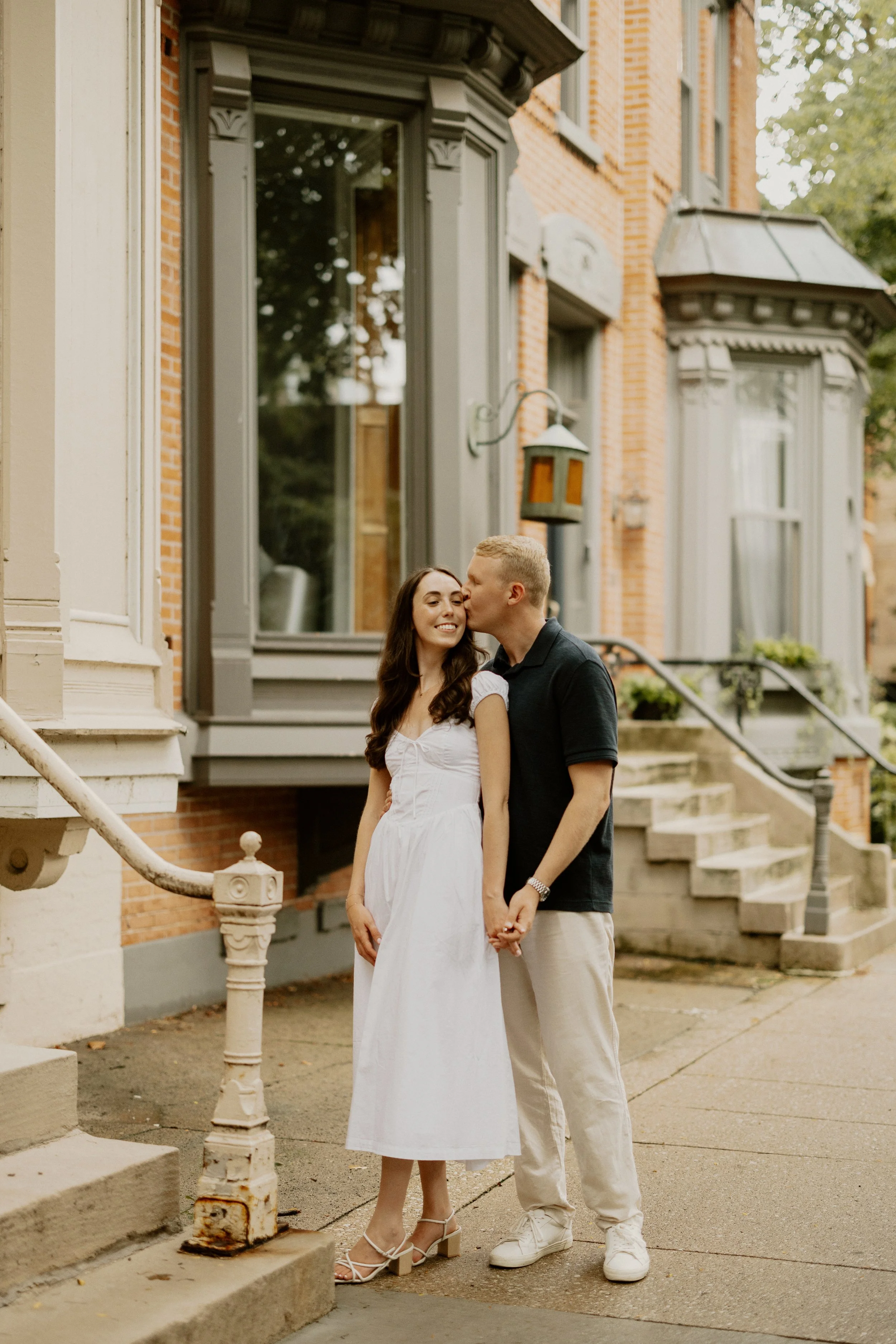 Rainy Lincoln Park Engagement Session in Chicago
