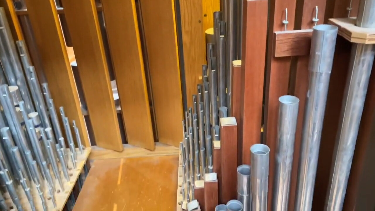 22 Days: Removing the Klais Organ