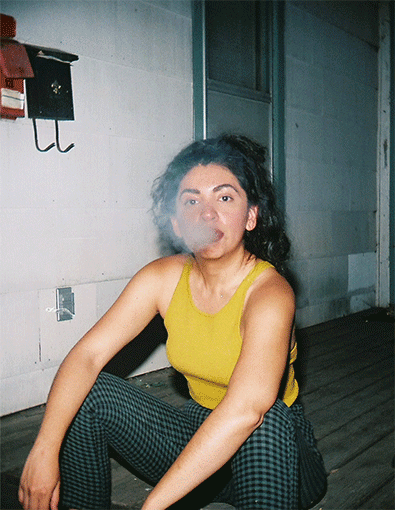 yvonnegif2.gif