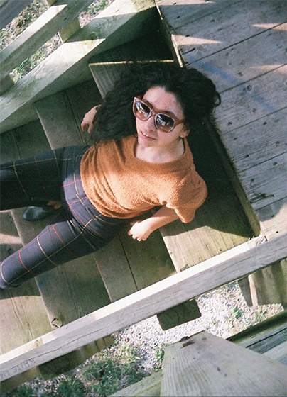 ysstairs.gif