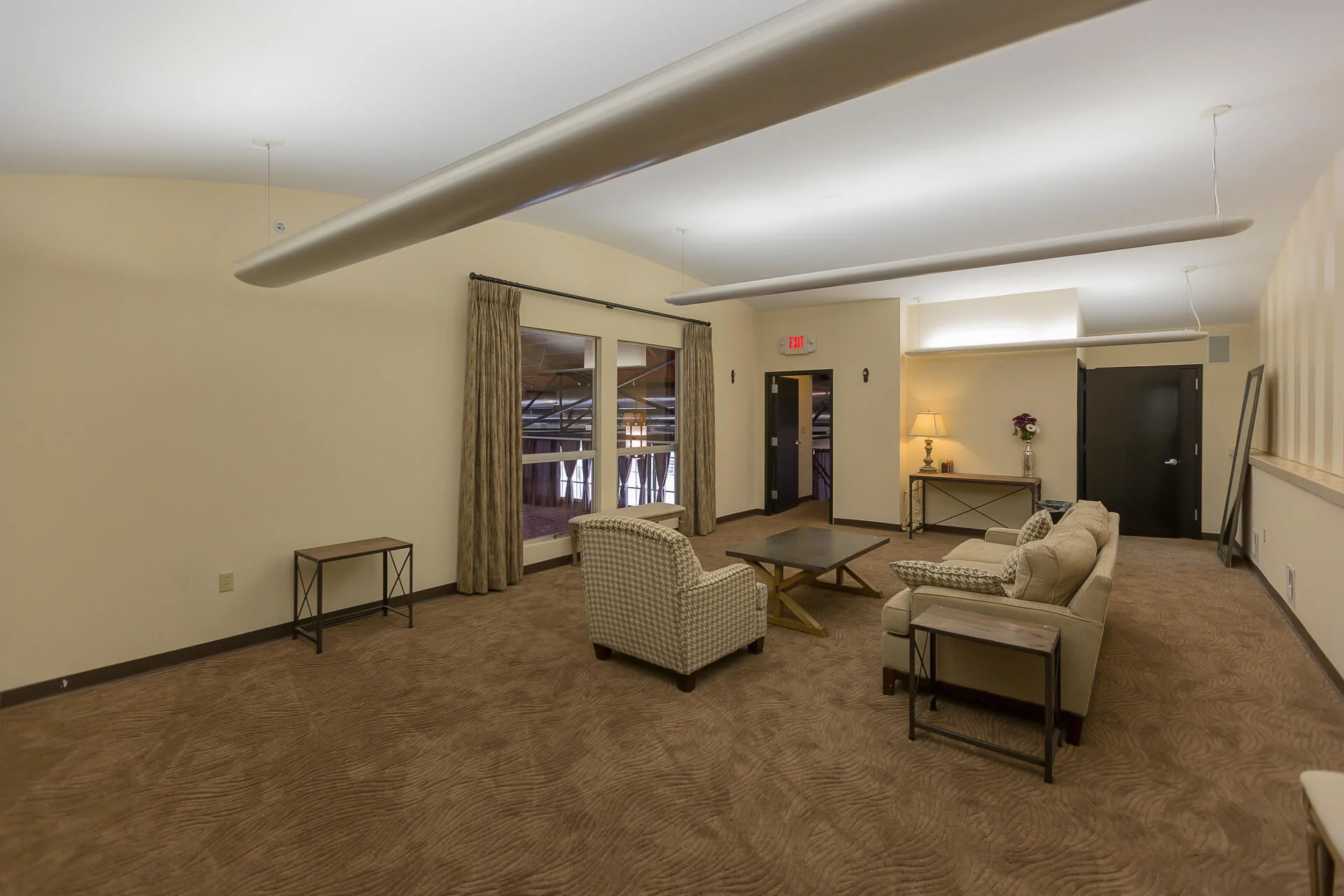 ❖ Renaissance Square