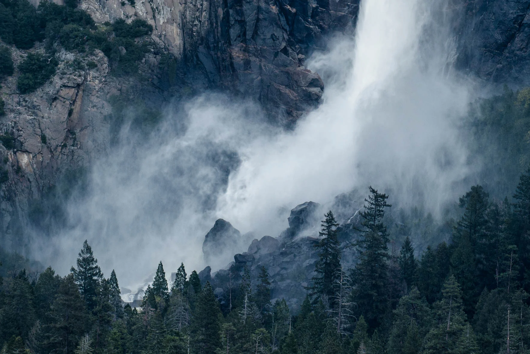 Bridalveil Fall