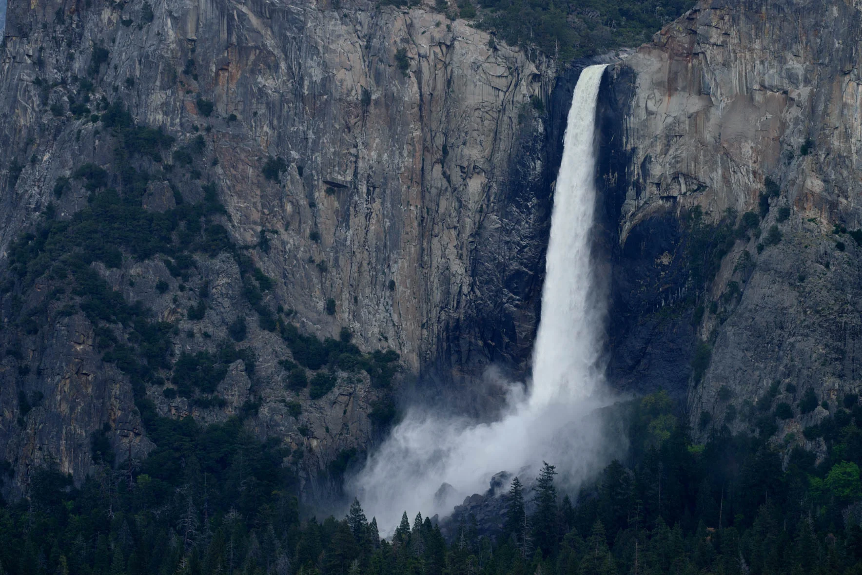 Bridalveil Fall