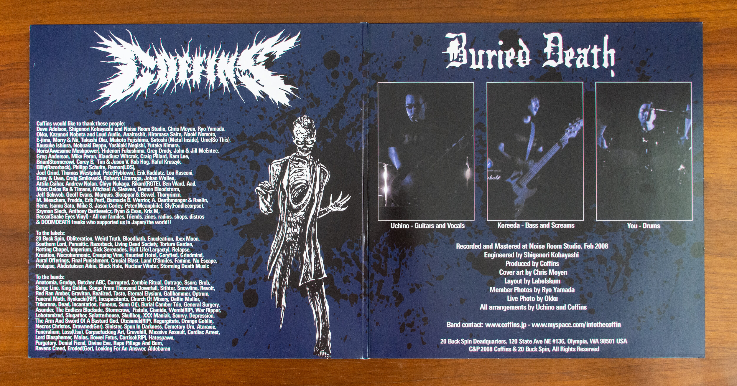 VID_0093-PIC_004-Inner Gatefold.jpg