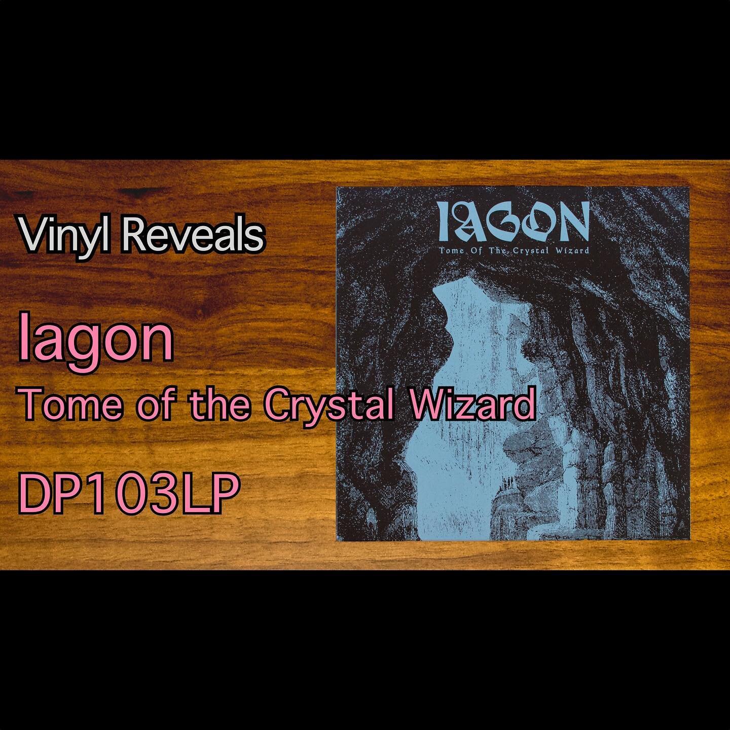 Today we are looking at Tome of the Crystal Wizard by Iagon. Video is now live on the Vinyl Reveals YouTube channel. Link in profile.

#vinylReveal #vinyl #vinylcollection #vinylrecords #records #vinylReveals #vinylcommunity @dunkelheitprod #Iagon #d