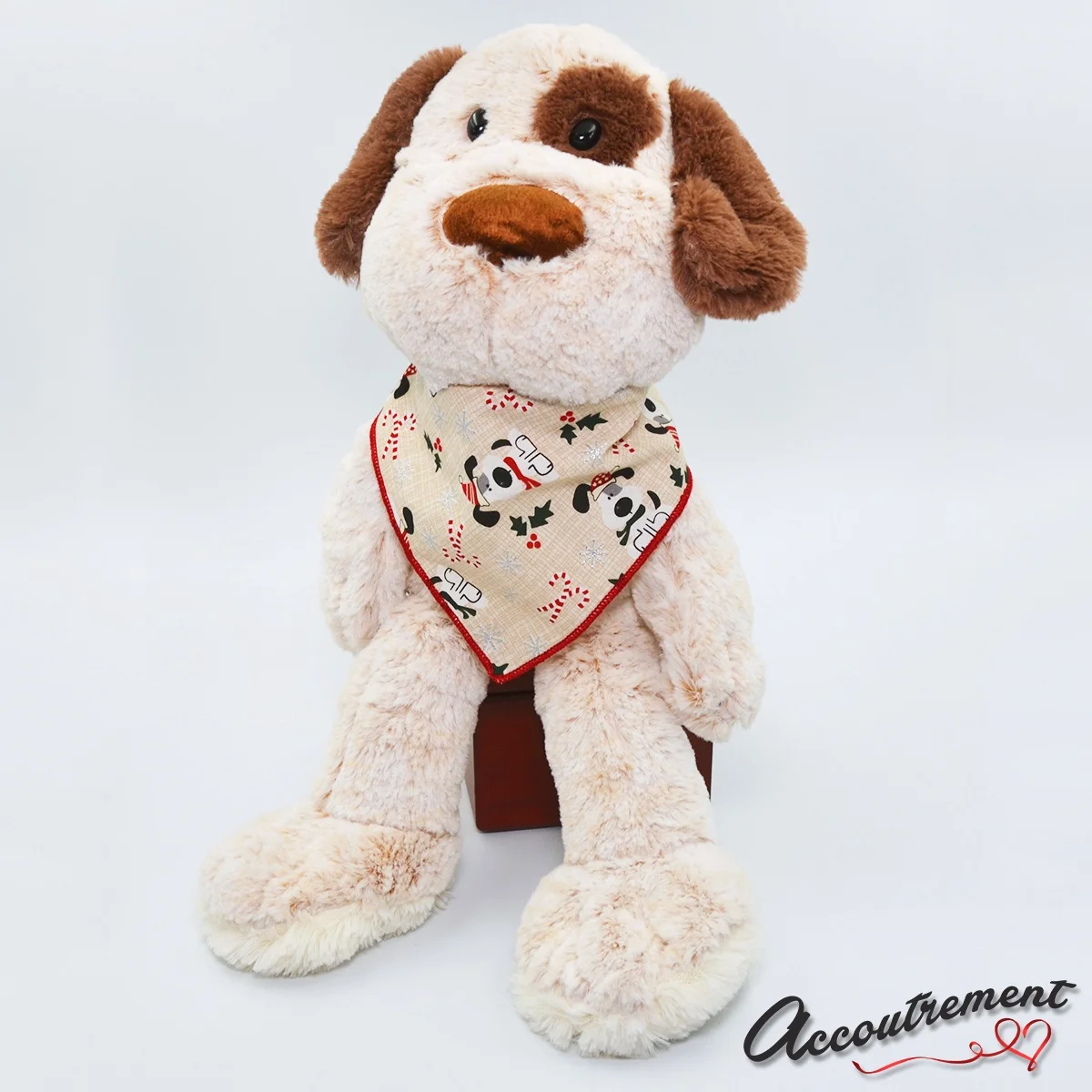 Dog bandana with Christmas print – Find many more items at https://accoutrement.store