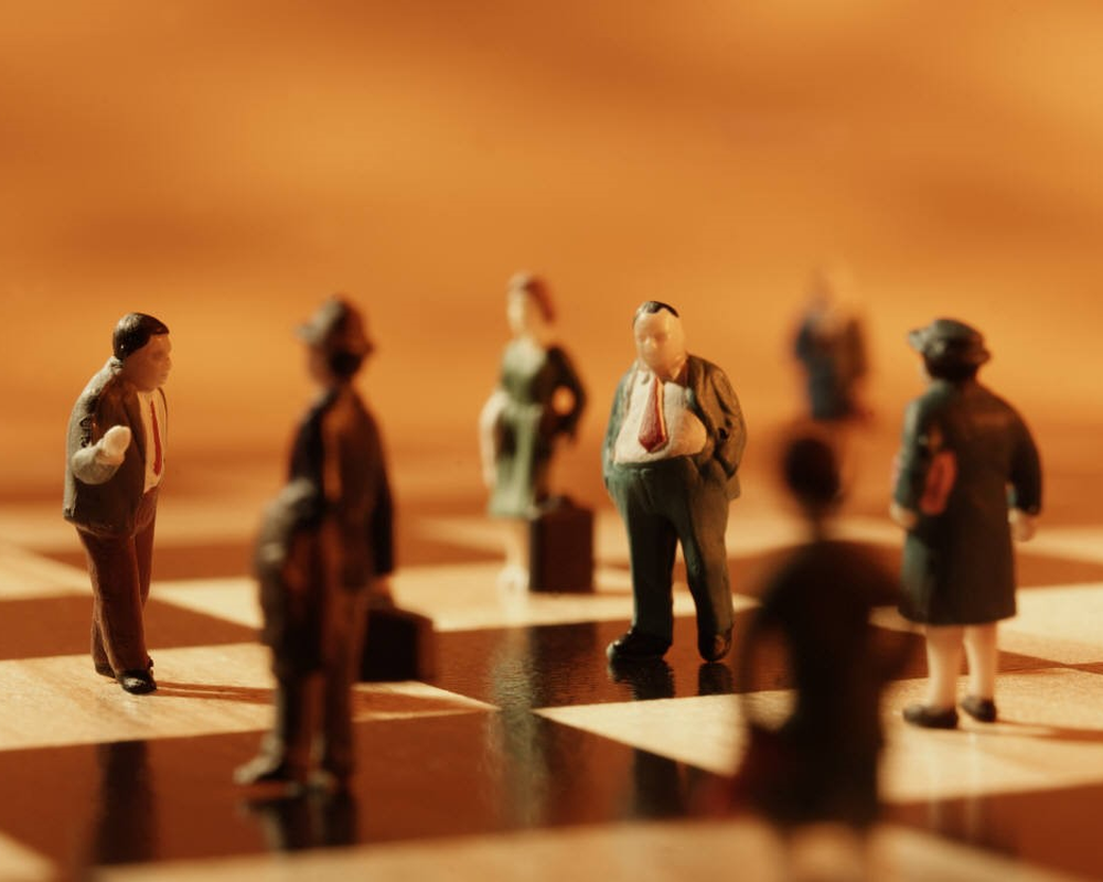 EA Politica1000x800 1.png