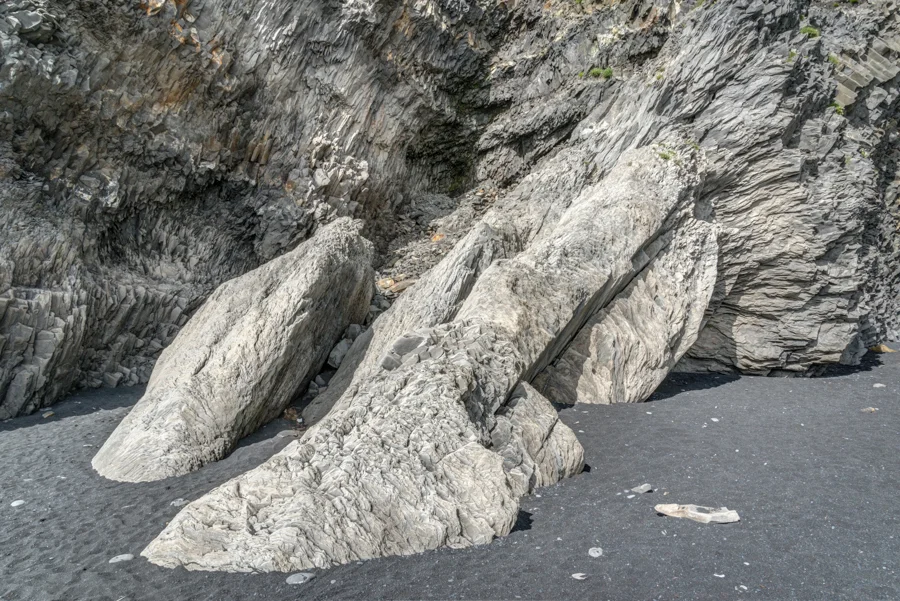 Reynisfjall detail.jpg